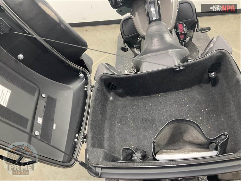 2023 Harley-Davidson FLHTK ELECTRA GLIDE ULTRA LIMITED — фото 22