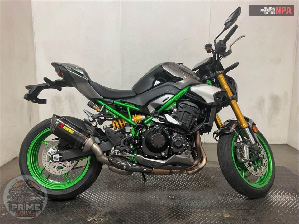 2025 Kawasaki Z900 SE — фото 1