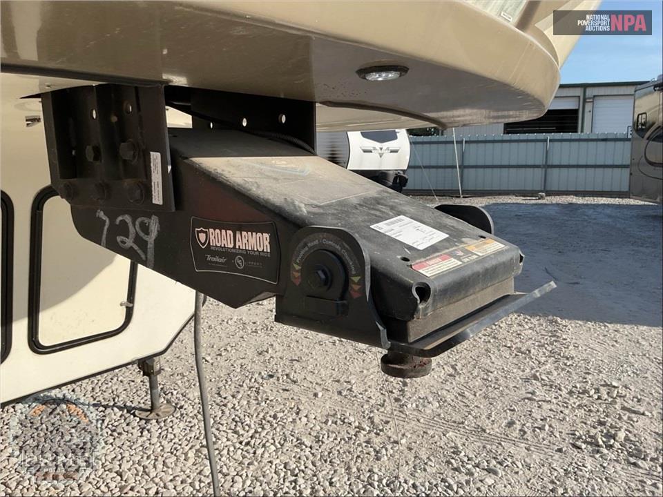 2019 Keystone Rv M-3811 MS - MONTANA 20TH ANNIVERSARY FIFTH WHEEL SERIES — фото 35