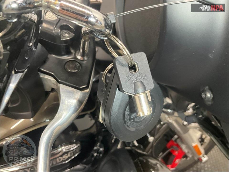 2020 Harley-Davidson FLHTCUTG TRI GLIDE ULTRA — фото 11