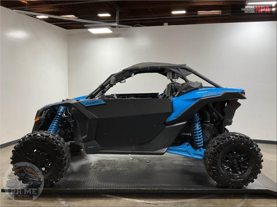 2023 Can-Am MAVERICK X3 RS TURBO RR 72 — фото 3