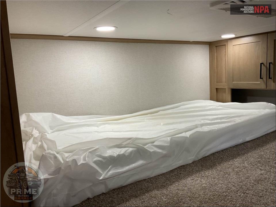 2025 Sandpiper By Forest River M-3990FL - FIFTH WHEEL SERIES — фото 13