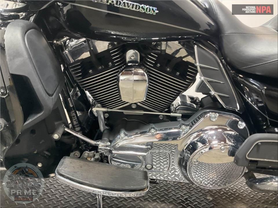 2015 Harley-Davidson FLHTK ELECTRA GLIDE ULTRA LIMITED — фото 7