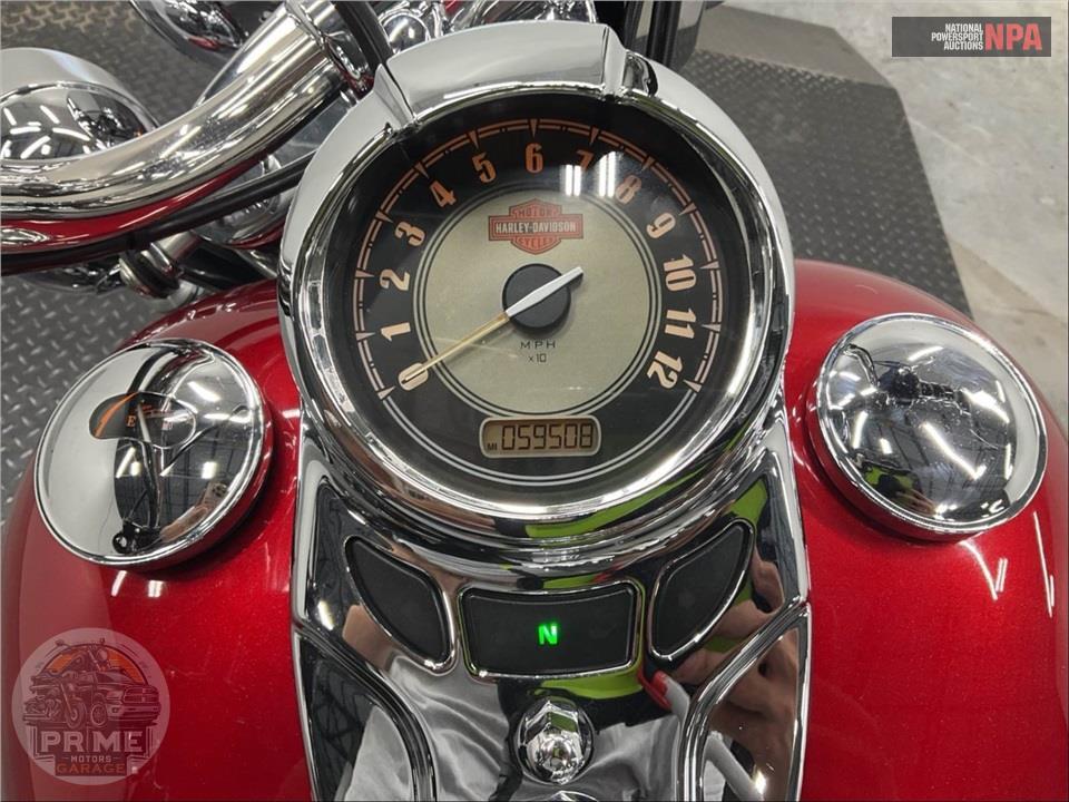 2012 Harley-Davidson FLSTC HRTG SFTL CLSC — фото 5