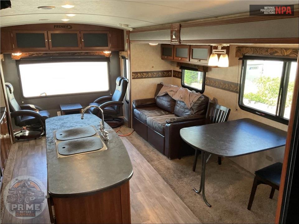2015 Keystone Rv M-30 RIPR - BULLET PREMIER SERIES — фото 6