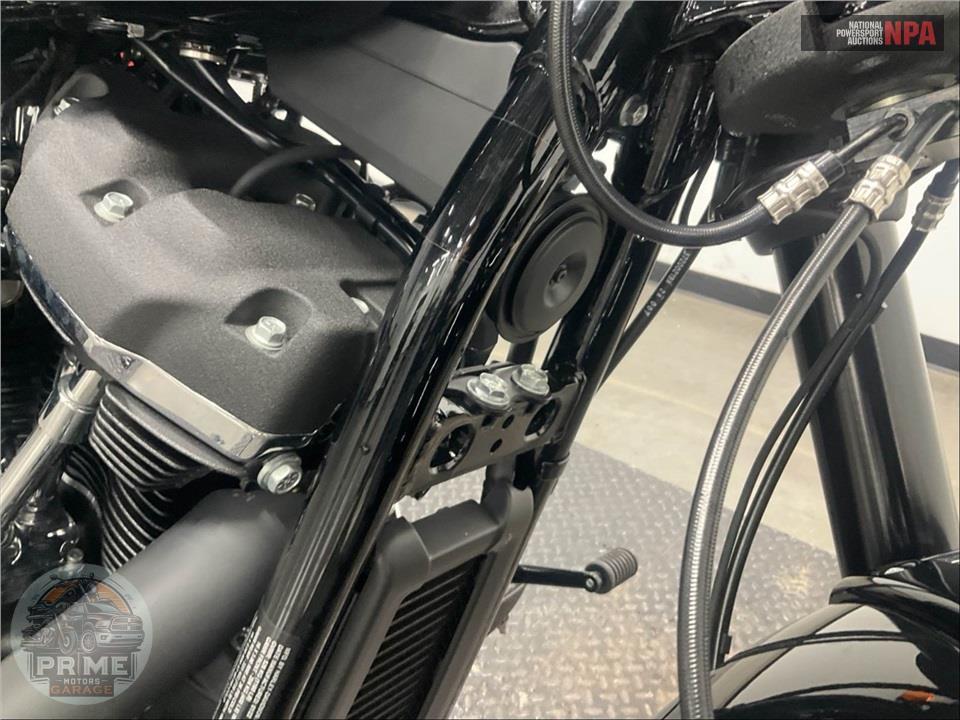 2022 Harley-Davidson FXFBS FAT BOB 114 — фото 12