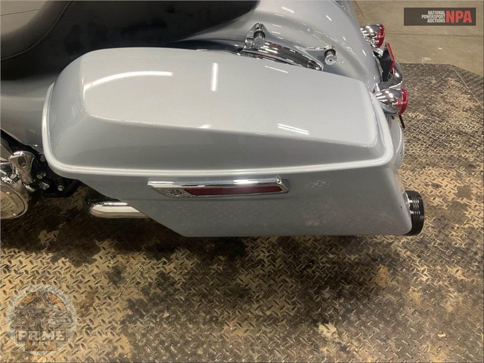 2023 Harley-Davidson FLHX STREET GLIDE — фото 15