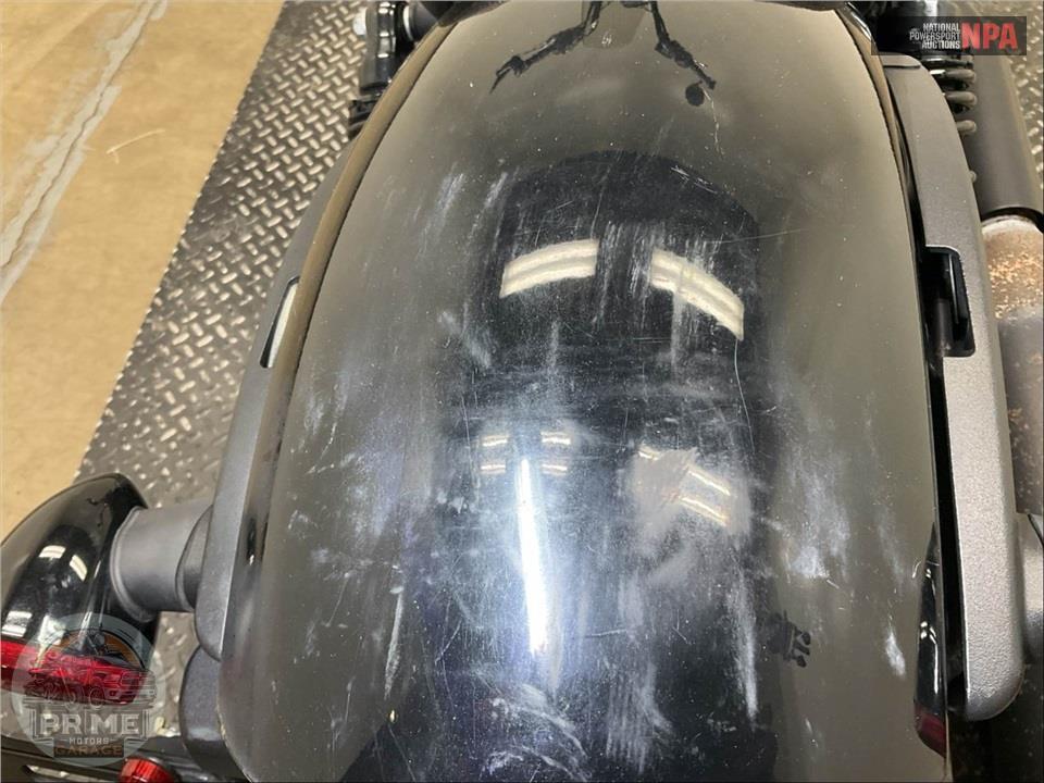 2023 Indian Motorcycle SCOUT BOBBER (ABS, SMOKE COLOR) — фото 16