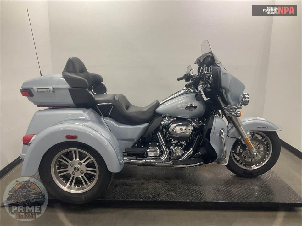 2023 Harley-Davidson FLHTCUTG TRI GLIDE ULTRA CLASSIC — фото 1
