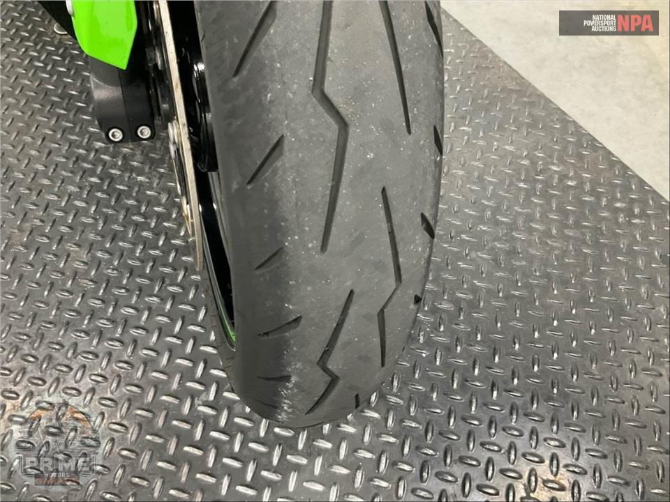 2025 Kawasaki ZX636JSFAL NINJA ZX-6R KRT (ABS) — фото 17