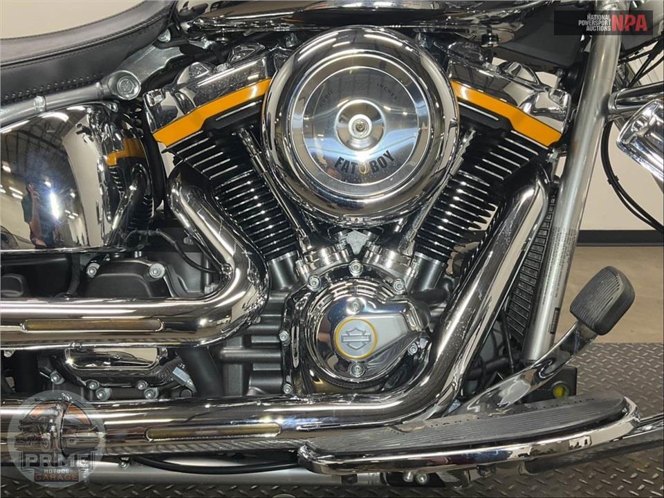 2025 Harley-Davidson FLSTFI SOFTAIL FAT BOY GRAY GHOST — фото 6