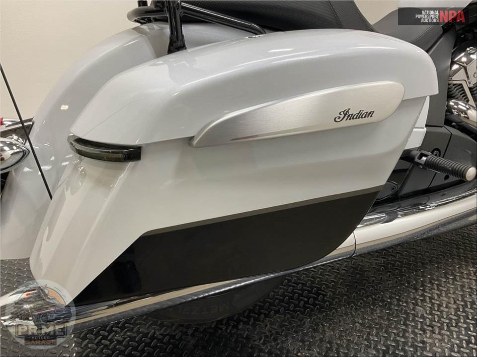 2024 Indian Motorcycle CHALLENGER LIMITED (WHITE) — фото 16