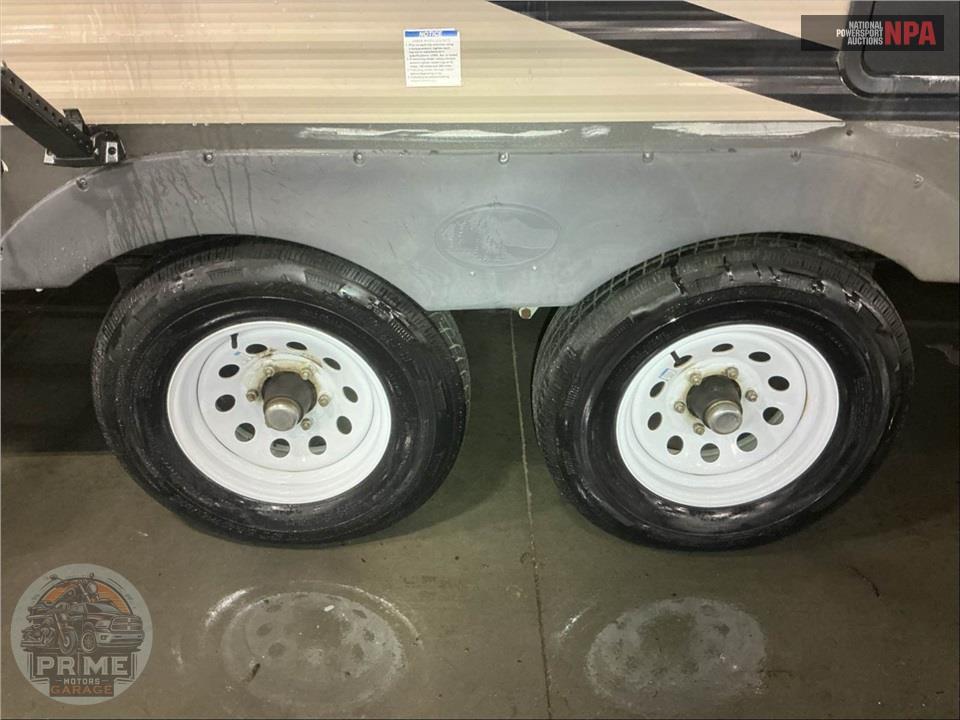 2016 Salem By Forest River M-353FLFB - VILLA CLASSIC DESTINATION SERIES — фото 39
