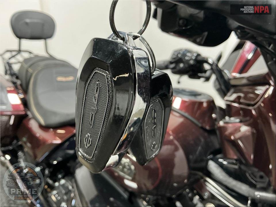 2024 Harley-Davidson FLHXSE CVO STREET GLIDE — фото 11