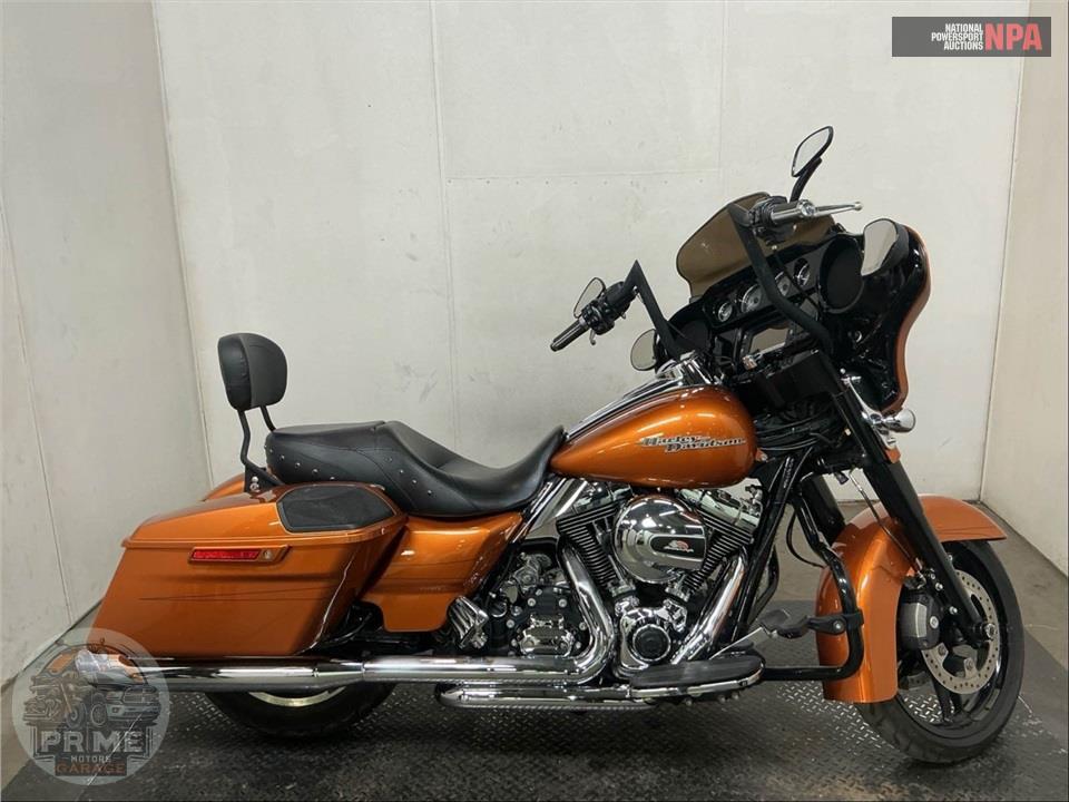 2015 Harley-Davidson FLHXS STREET GLIDE SPECIAL — фото 1