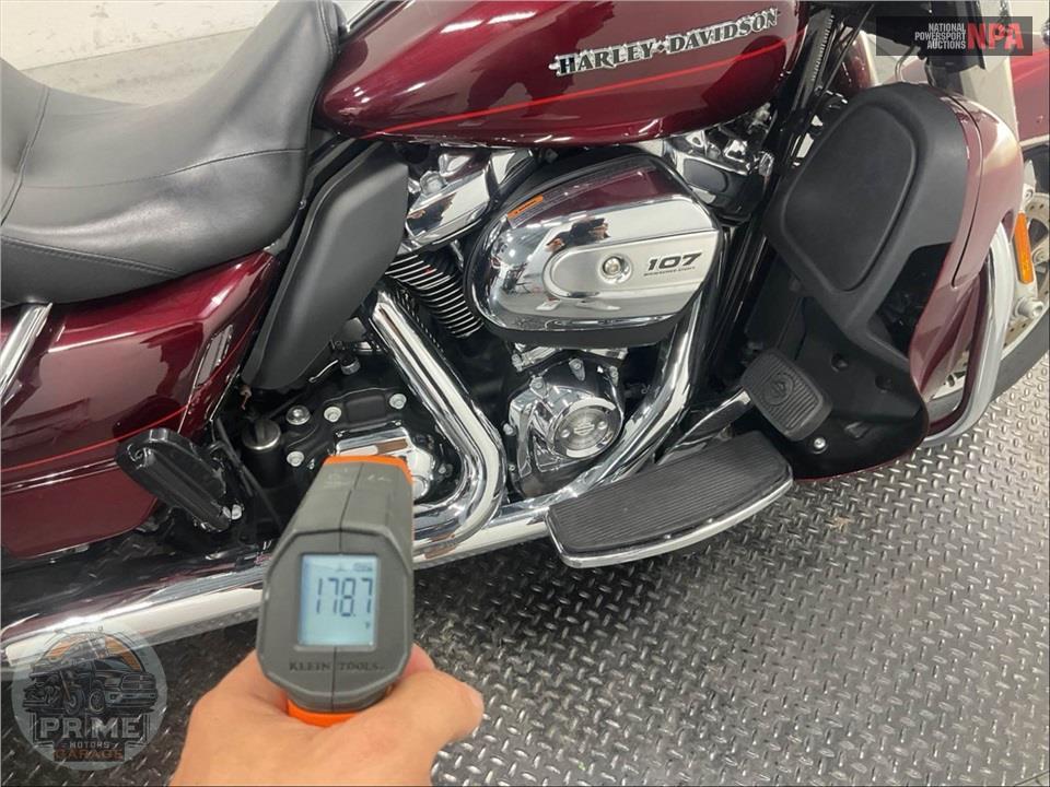2017 Harley-Davidson FLHTKL ULTRA LIMITED LOW — фото 8