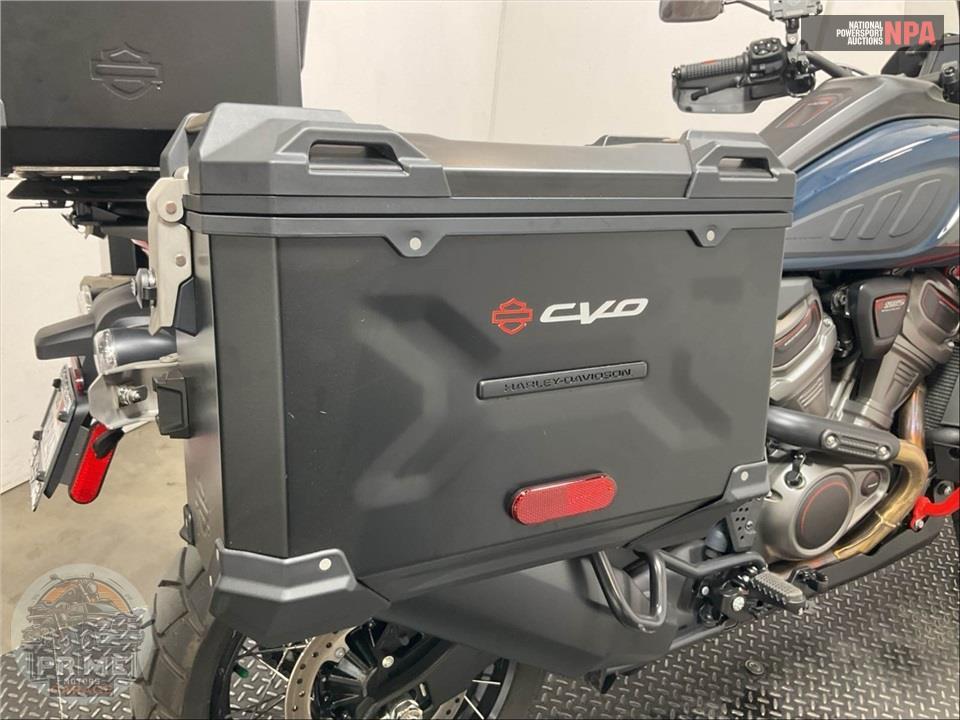 2025 Harley-Davidson RA1250SE CVO PAN AMERICA — фото 14