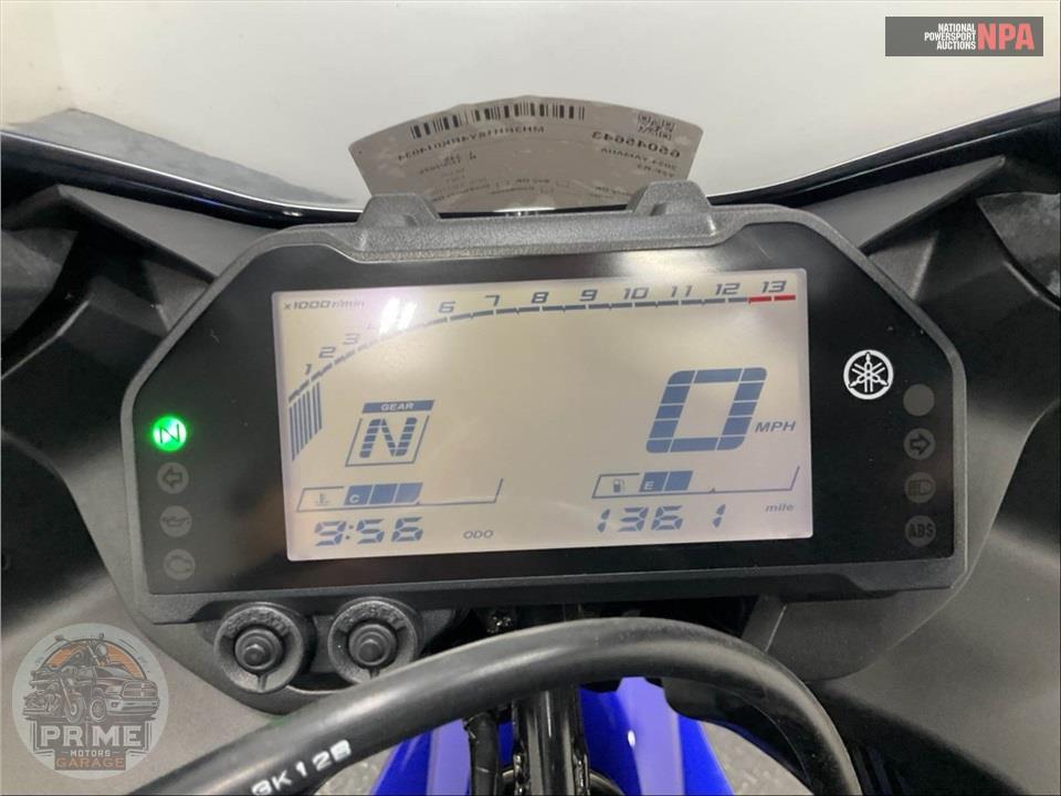2024 Yamaha YZF-R3 — фото 5