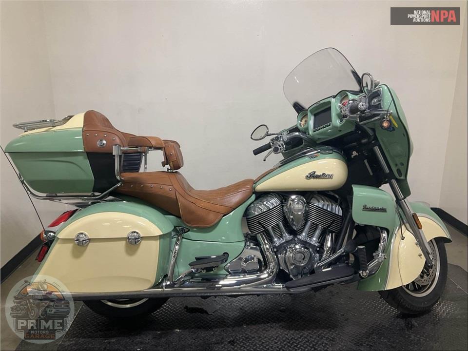 2017 INDIAN MOTORCYCLE ROADMASTER (TWO-TONE)