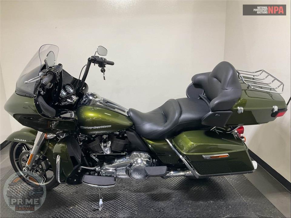 2022 Harley-Davidson FLTRK ROAD GLIDE LIMITED — фото 3