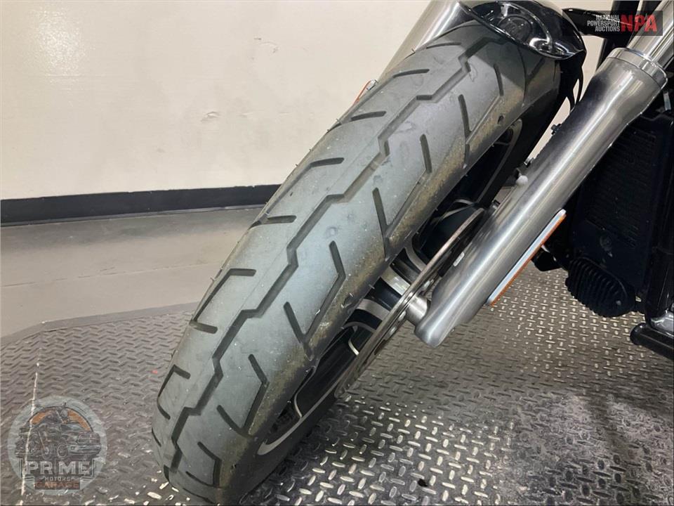 2019 Harley-Davidson FXLR LOW RIDER — фото 20