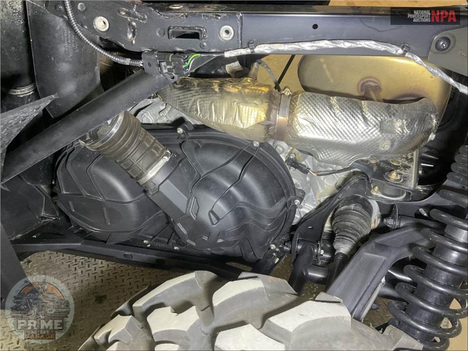 2024 Can-Am COMMANDER MAX XT-P 1000R — фото 9