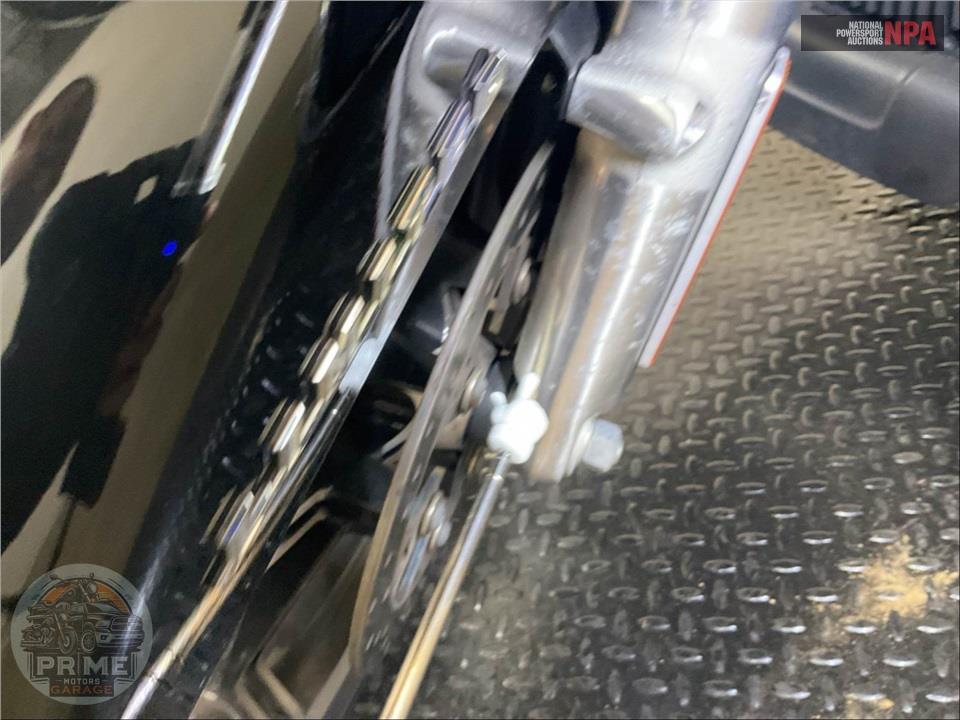 2022 Harley-Davidson FLTRK ROAD GLIDE LIMITED — фото 23