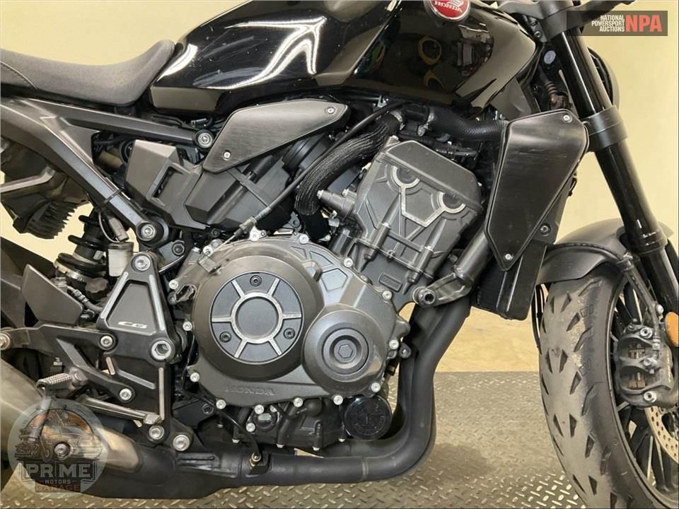2024 Honda CB1000RA BLACK EDITION — фото 6