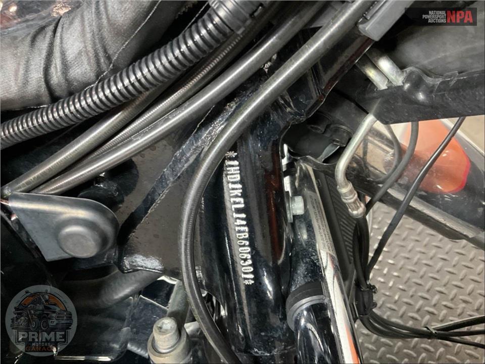 2014 Harley-Davidson FLHTK ELECTRA GLIDE ULTRA LIMITED — фото 32