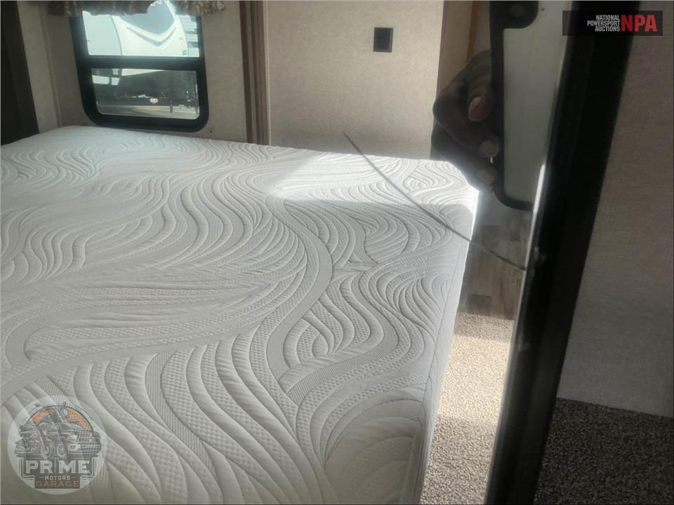 2019 Keystone Rv M-29 RLD - COUGAR SERIES — фото 27