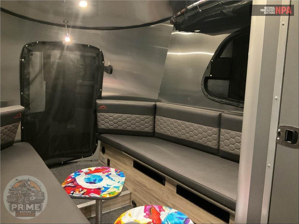 2022 Airstream M-16X - BASECAMP SERIES — фото 6