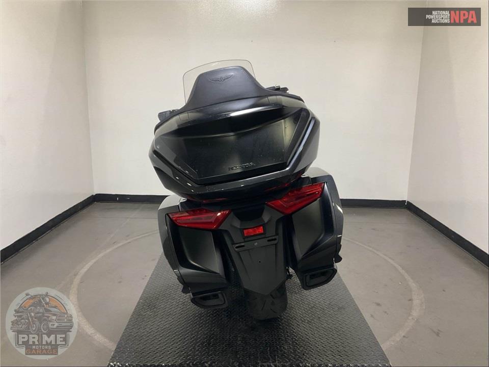 2021 Honda GL1800D GOLDWING TOUR DCT — фото 4