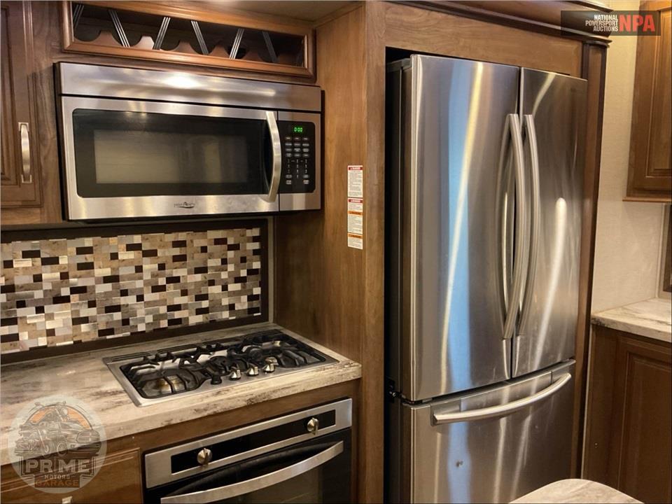 2017 Keystone Rv M-3811 MS - MONTANA FIFTH WHEEL SERIES — фото 15