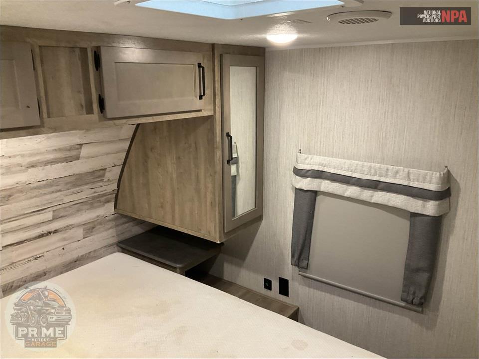 2021 Palomino By Forest River M-28BHSS - PUMA SERIES — фото 10