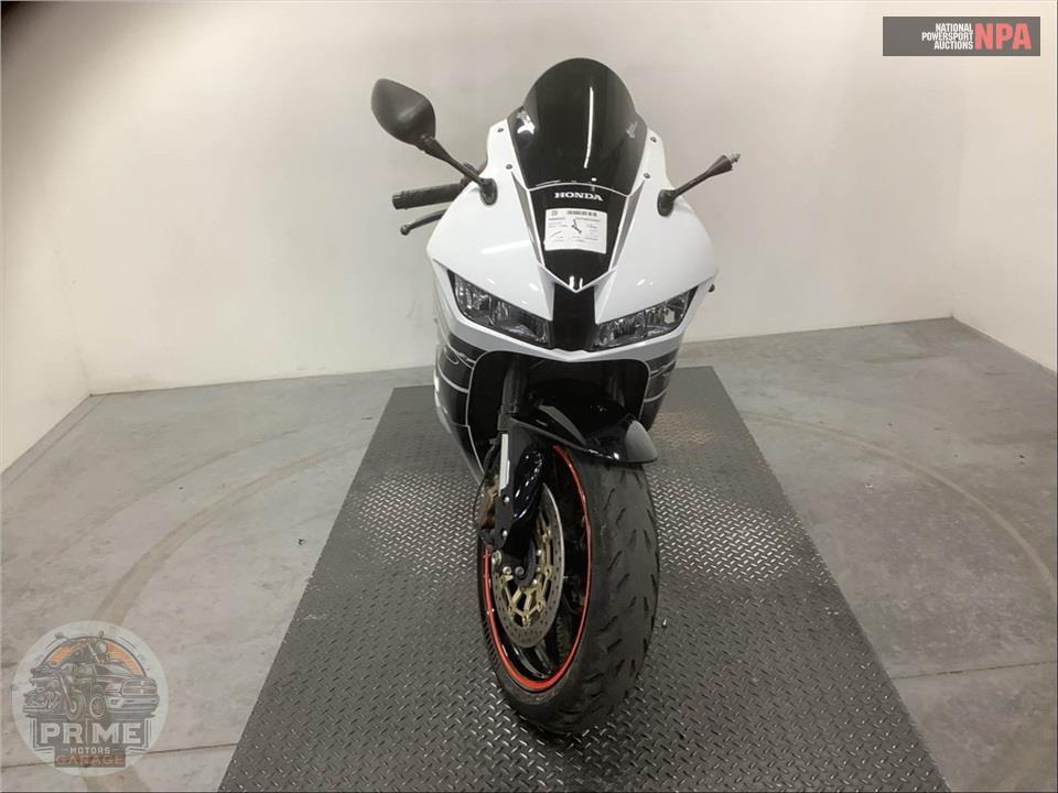 2016 Honda CBR600RAG (ABS) — фото 2