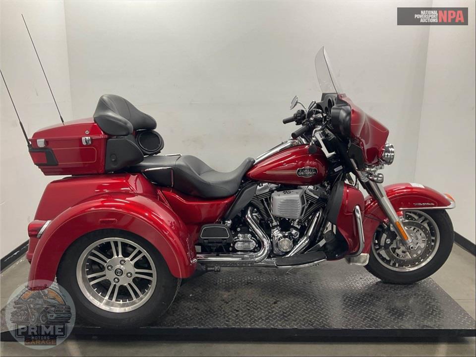 2013 Harley-Davidson FLHTCUTG TRIGLIDE UL CLSC — фото 1