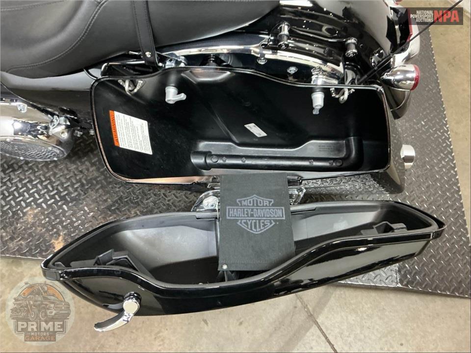 2023 Harley-Davidson FLHX STREET GLIDE — фото 16