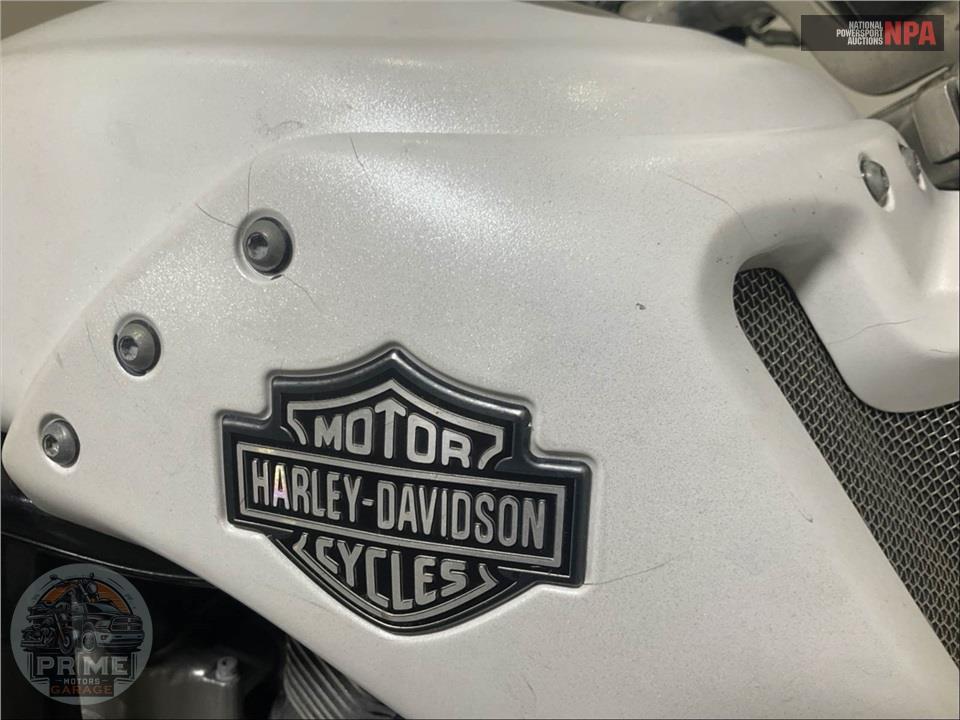 2013 Harley-Davidson VRSCF MUSCLE V-ROD — фото 15