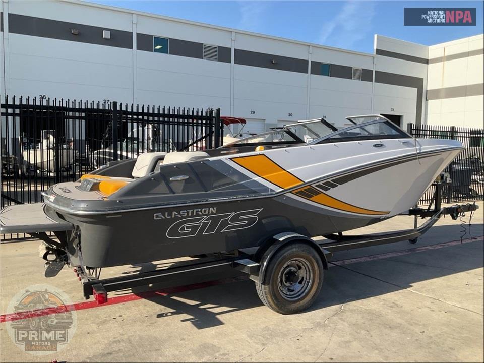2017 Glastron Boat GTS207/BR(**) GTS SERIES L=22/E=1 200HP BRP JD — фото 4