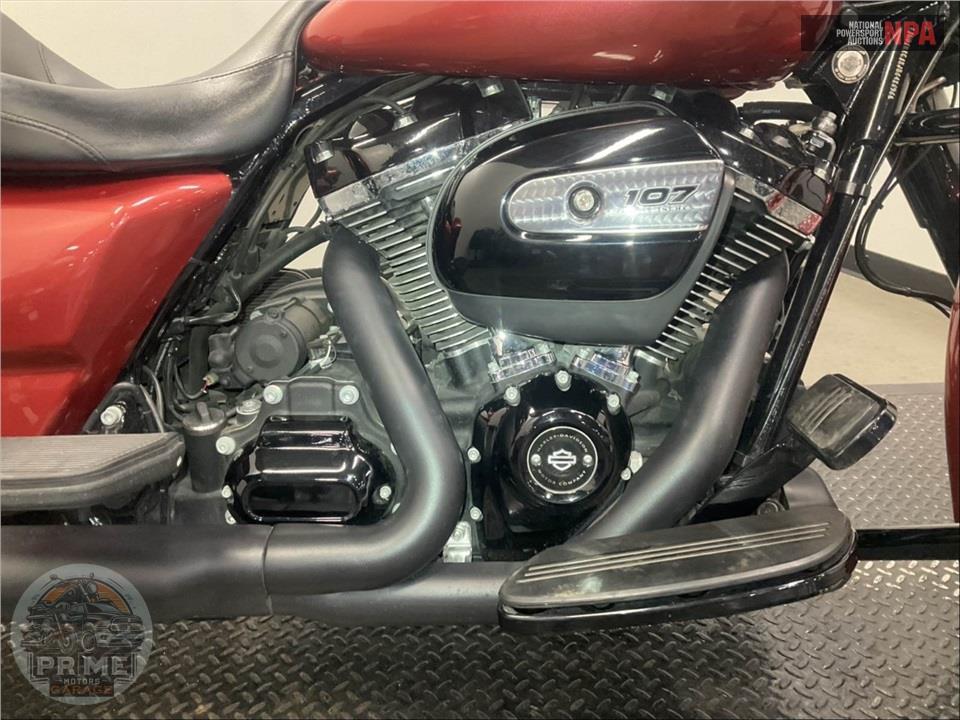 2018 Harley-Davidson FLHXS STREET GLIDE SPECIAL — фото 6