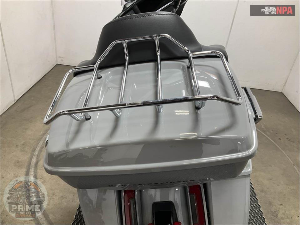 2025 Harley-Davidson FLHXU STEET GLIDE ULTRA — фото 22