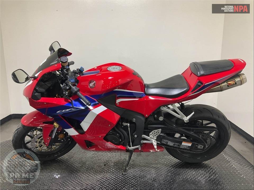 2021 Honda CBR600RR — фото 3