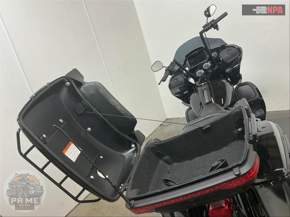 2022 Harley-Davidson FLTRK ROAD GLIDE LIMITED — фото 28