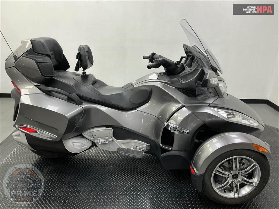 2011 CAN-AM SPYDER RT-S SE5