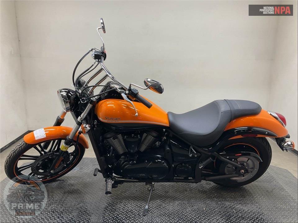 2021 Kawasaki VN900CMFAL VULCAN 900 CUSTOM — фото 3