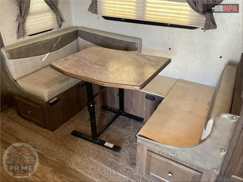 2018 Flagstaff By Forest River M-25BHS - MICRO LITE SERIES — фото 11