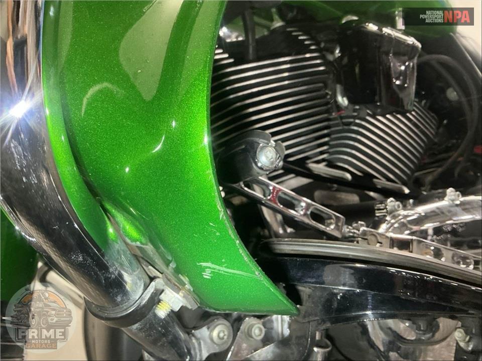 2015 Harley-Davidson FLHTKL ULTRA LIMITED LOW — фото 15