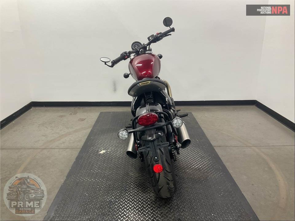 2022 Triumph BONNEVILLE BOBBER — фото 4