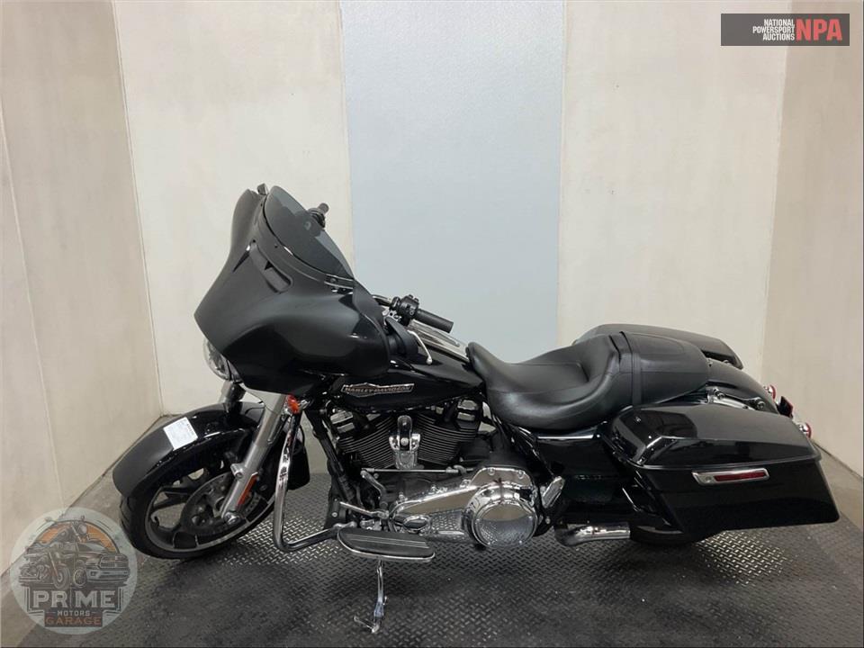 2023 Harley-Davidson FLHX STREET GLIDE — фото 3
