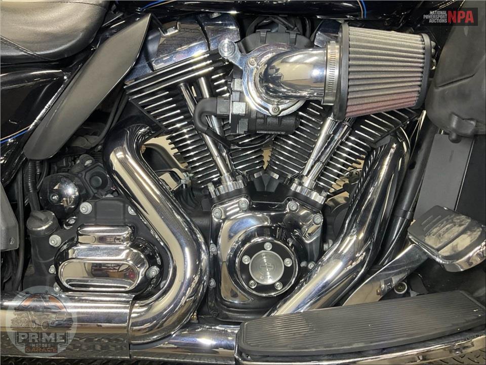2014 Harley-Davidson FLHTCU ULTRA CLASSIC ELECTRA GLIDE — фото 6